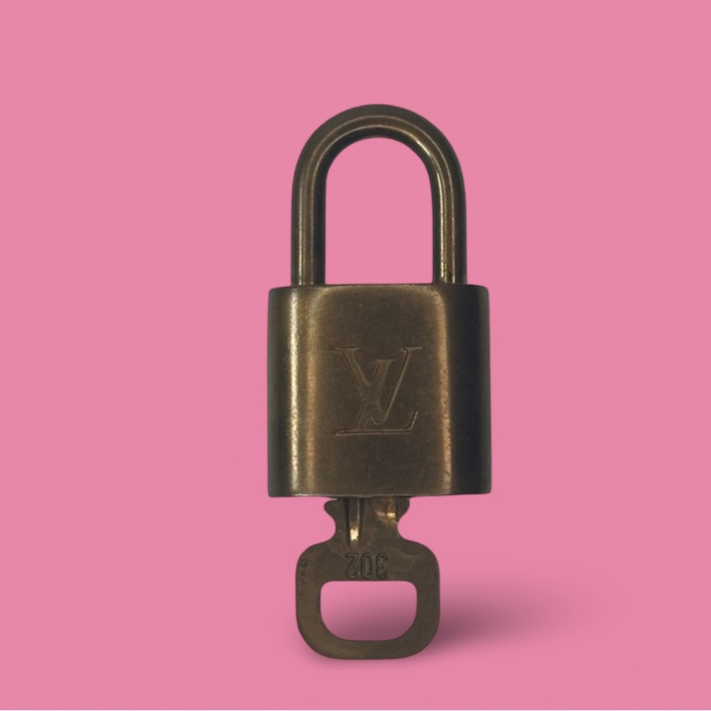 Louis Vuitton Gold Lock and Key #302